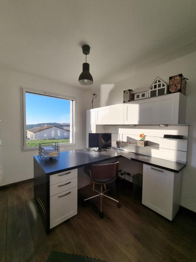 Maison Contemporaine Au Coeur De 拉罗什波赛 外观 照片